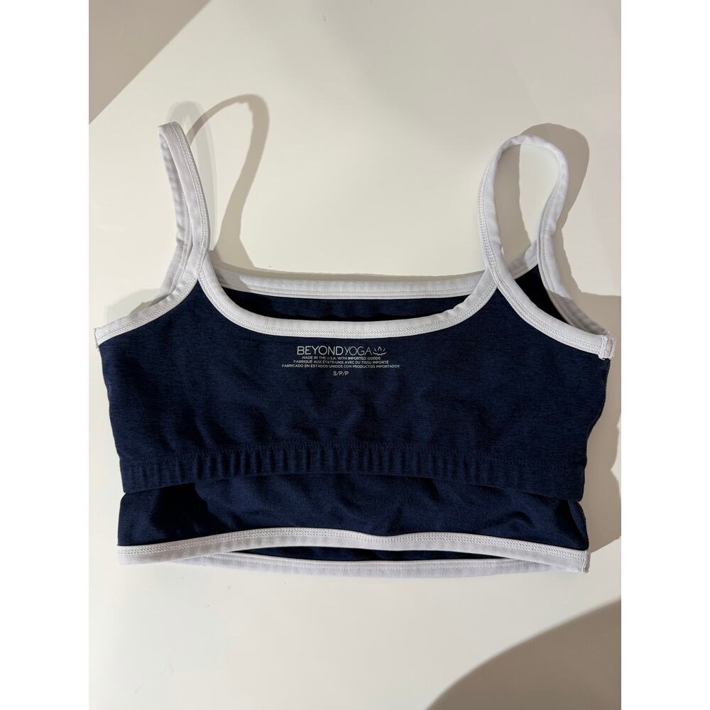 Beyond Yoga Spacedye Layered Long Line Bra Women’s Small Navy White - Picture 4 of 5